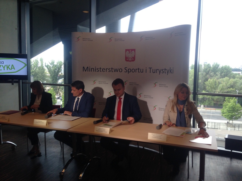 Na zdjęciu od prawej: Martyna Wojciechowska, Tomasz Jędrzejczak Podsekretarz Stanu w MSiT, Adam Korolec Minister Sportu i Turystyki, Anna Mytko Rzecznik prasowy MSiT konf166