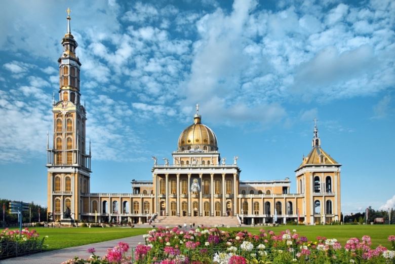 Sanktuarium Matki Bożej Bolesnej Królowej Polski w Licheniu