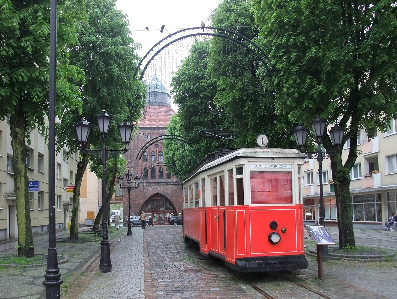 Zabytkowy tramwaj w Słupsku … Więcej 1. Zabytkowy tramwaj
