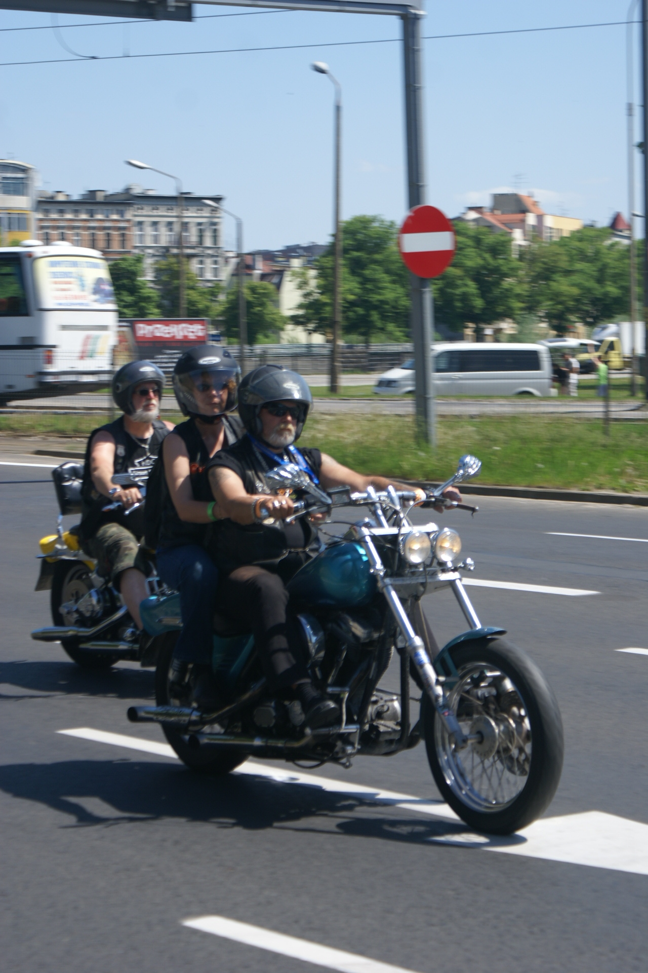 Harleyowcy na ulicach Wrocławia/ fot. Marek Perzyński Harleyowcy na ulicach Wrocławia/ fot. Marek Perzyński