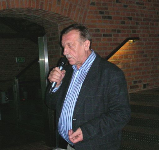- Wizerunkowa promocja była...Więcej - Wizerunkowa promocja była bardzo dobra - mówił Tadeusz Milik, przewodniczący Forum Turystyki Przyjazdowej. - Połączenie działań promocyjnych z komercjalizacją, nie do końca spełniło oczekiwania.