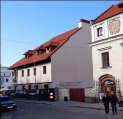 Dziś Muzeum Nadwiślańskie stanowi … Więcej Dziś Muzeum Nadwiślańskie stanowi jedno z największych i najchętniej uczęszczanych muzeów w tej części Polski. Co roku odwiedza nas ponad 150 tysięcy turystów.
