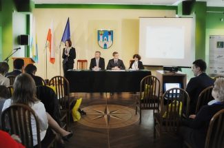 W Sali Reprezentacyjnej Ratusza Miejskiego … Więcej Agnieszka Sikorska, dyrektor Biura Śląskiej Organizacji Turystycznej dokonała prezentacji Śląskiego Systemu Informacji Turystycznej