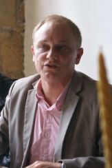 Artur Mielczarek opowiadał … Więcej Artur Mielczarek jako przedstawiciel firmy zarządzającej obecnie Stajnią Gostar opowiadał 4 września członkom zarządu o tym obiekcie/ fot.: Marek Perzyński