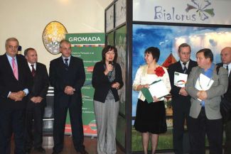 Uroczyste otwarcie … Więcej Katarzyna Sobierajska, podsekretarz stanu w Ministerstwie Sportu i Turystyki składając zgromadzonym gratulacje z okazji otwarcia CIT podkreśliła, że jest to wymowny przykład kolejnego kroku we współpracy polsko-białoruskiej / fot.: Grzegorz Micuła
