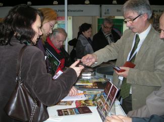 Podkarpacka Regionalna Organizacja Turystyczna realizując projekt unijny szeroko promuje województwo na branżowych targach