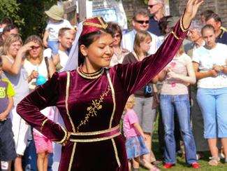 „Festiwalu Kultury i Tradycji Tatarów Polskich”