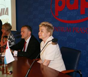 Gospodarze konferencji prasowej…Więcej » Gospodarze konferencji prasowej…Więcej »