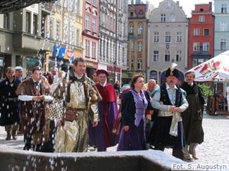 Władze na Rynku… Więcej »