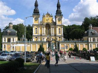 Święta Lipka - sławne sanktuarium maryjne…Więcej » Święta Lipka - sławne sanktuarium maryjne…Więcej »