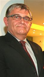Jan Wawrzyniak, dyrektor berlińskiego Ośrodka POT…Więcej » Jan Wawrzyniak, dyrektor berlińskiego Ośrodka POT…Więcej »